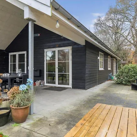 1616-frederiksvaerk-skovbrynet-7 펜션 Frederiksværk